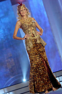 FOTKA - esk Miss 2009 - finalistka . 7 - Iveta Lutovsk