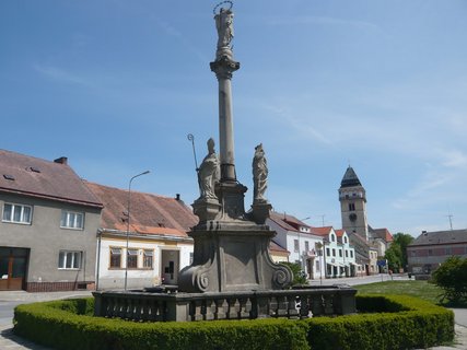 FOTKA - Daice se zmkem Kraj z Krajku a Dubskch z Tebomyslic