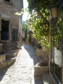 FOTKA - Stpky z Provence - msto a hrad Les Baux-de-Provence