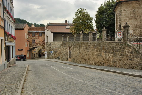 FOTKA - Oknko k sousedm: Burghausen