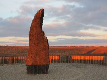 FOTKA - Tajn ivot skal - Lovci menhir