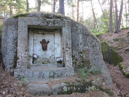 FOTKA - Tajn ivot skal - Znaky ve skalch