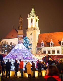 FOTKA - Cestovatelsk tip na vkend - Bratislava, msto tisce poitk