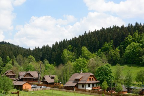 FOTKA - Relaxace v jarnch Beskydech? Uijte si 3 noci za cenu 2 v Chaloupce U Pazk