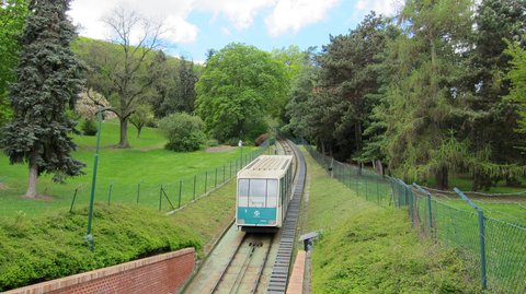 FOTKA - Pozvn na projku nostalgickou tramvajovou linkou