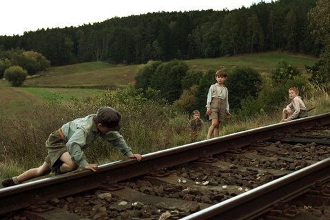 FOTKA - Film Po strniti bos