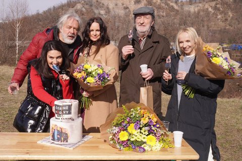 FOTKA - Televize Prima nat druhou adu serilu ern vdovy