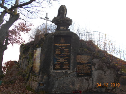 FOTKA - Vzpomnka na pedvnon Karlovy Vary