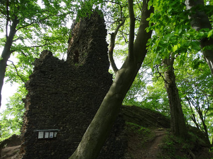 FOTKA - Kumburk a Bradlec, msta ponkud opomjen