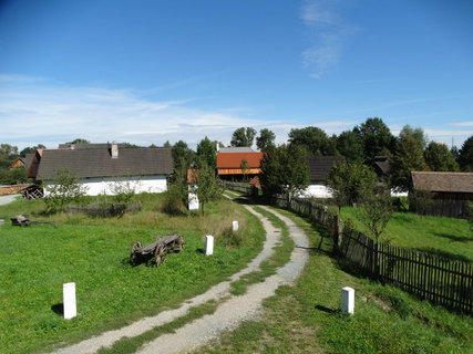 FOTKA - Vzhru do skanzenu a na rozhlednu