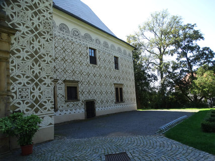 FOTKA - Zmek, muzeum i zvtka - to ve jsou Doudleby nad Orlic