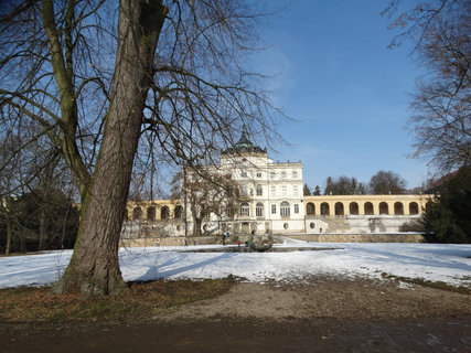 FOTKA - Ploskovice - zmek a park