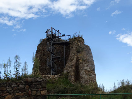 FOTKA - Lichnice - zcenina hradu