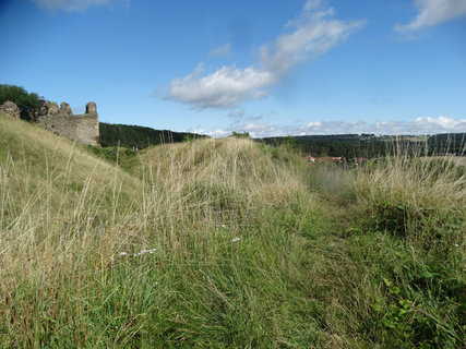 FOTKA - Lichnice - zcenina hradu