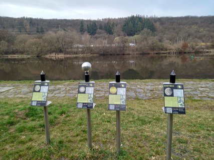 FOTKA - Podl Vltavy na sever od Prahy