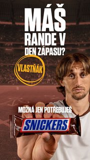 FOTKA - Snickers spojuje sly s fotbalovmi hvzdami Sakou a Modriem v nov kampani: Jak se vyhnout vlastkm