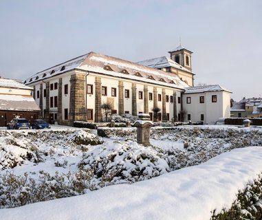 FOTKA - Navtvili jsme Vlastivdn muzeum v esk Lp