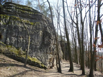 FOTKA - I tady jsme byli - krsa ukryt ve skalch