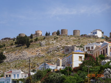 FOTKA - Ostrov Symi - malebn krsa