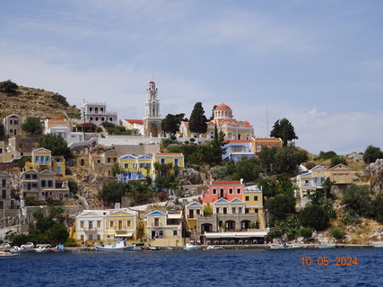 FOTKA - Ostrov Symi - malebn krsa