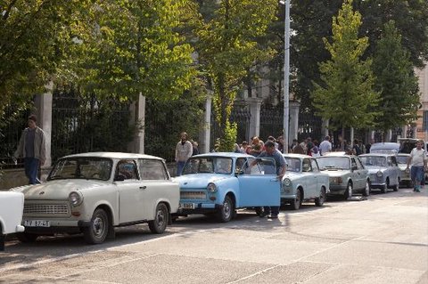 FOTKA - Vyprvj 6. dl - Praha pln trabant